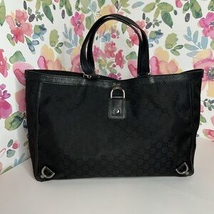 💯 Authentic GUCCI Nylon Monogram Large Abbey Tote🍀